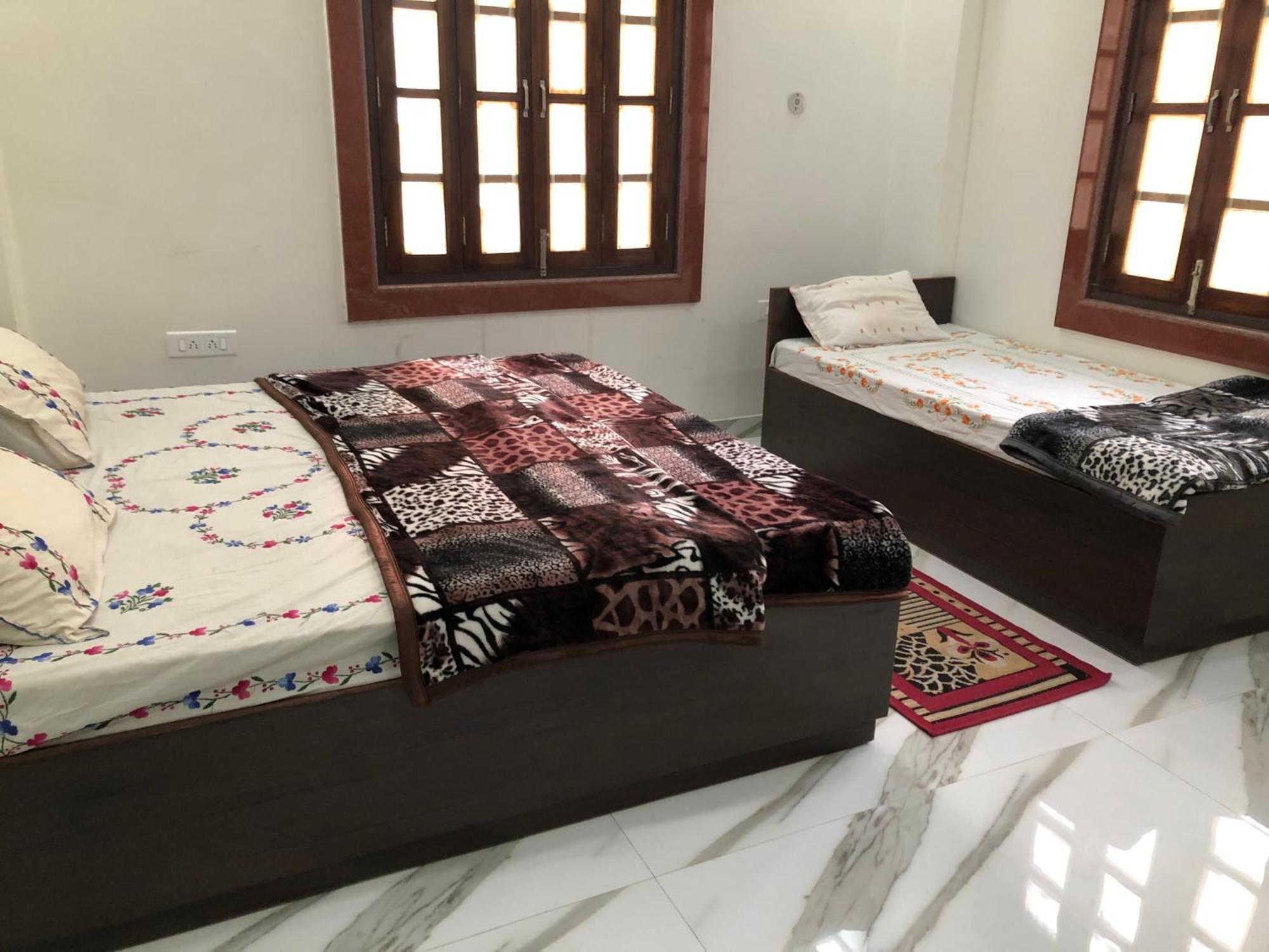Ramaya Home Stay Bénarès Extérieur photo